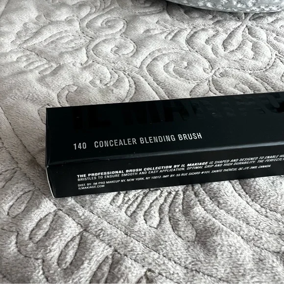 IL MAKIAGE Concealer Blending Brush #140 NIB - Picture 6 of 13